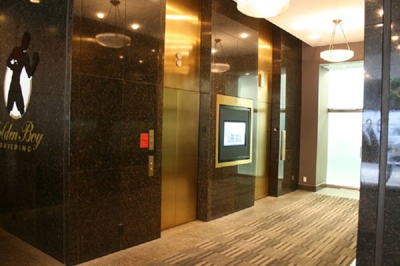 1362-04.Elevator-800x533.jpg