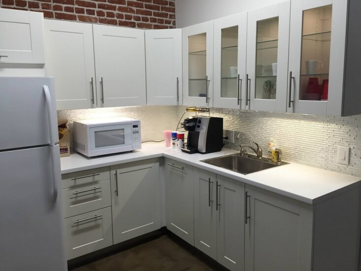 3SharedSpace4-733x550.jpg