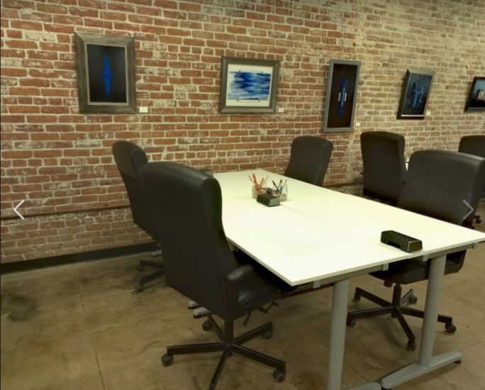 4MeetringRoom2-684x550.jpg