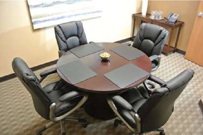 4SmallMeetingRoom.jpg