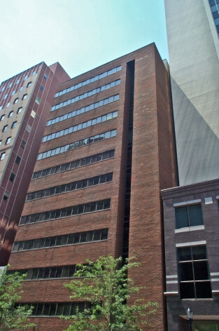942-913-N-Market-2.jpg